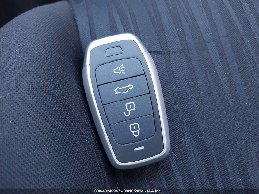 VIN 3N1AB7AP9KY240534 2019 NISSAN SENTRA SV