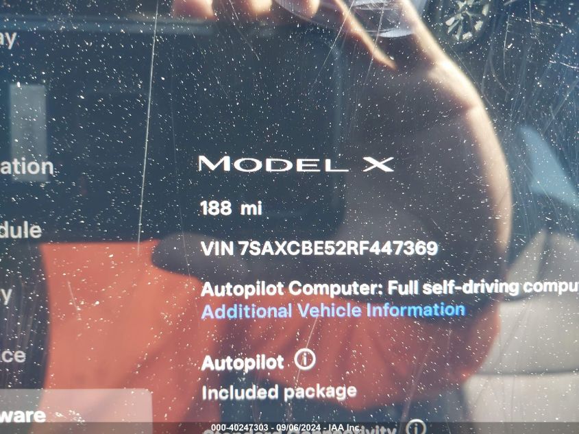 2024 Tesla Model X VIN: 7SAXCBE52RF447369 Lot: 40247303