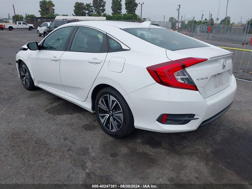 VIN 19XFC1F38JE201856 2018 HONDA CIVIC EX-T