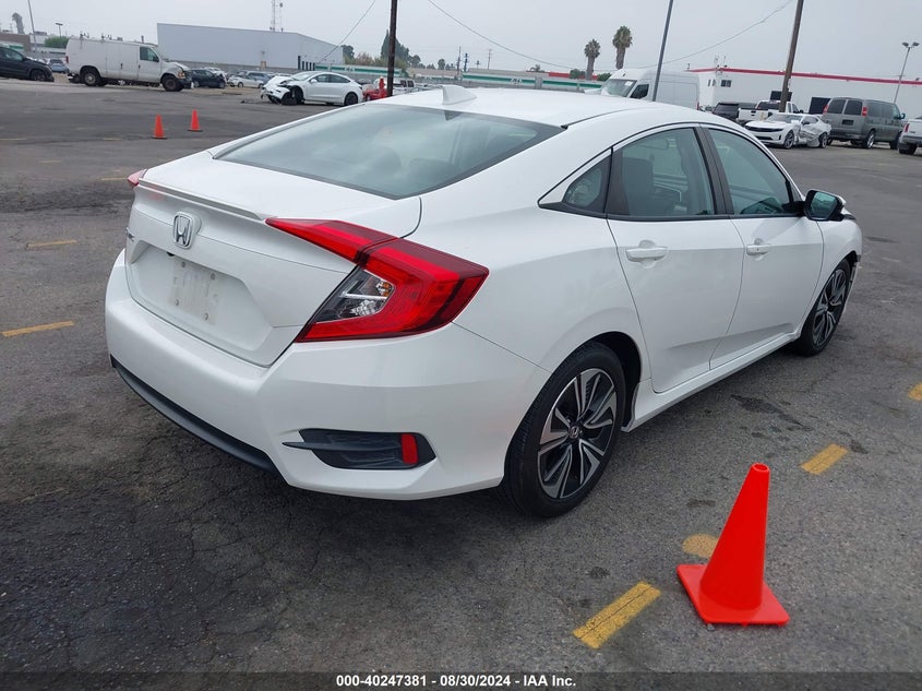 VIN 19XFC1F38JE201856 2018 HONDA CIVIC EX-T
