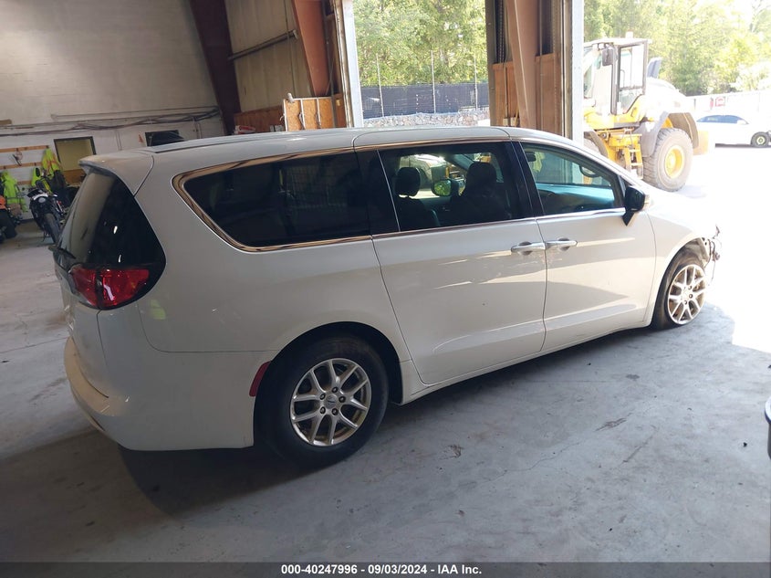 VIN 2C4RC1CG1MR577497 2021 CHRYSLER VOYAGER LX