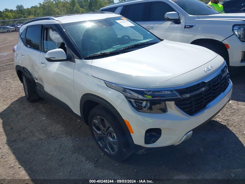 2024 KIA SELTOS  (VIN: KNDEUCAA8R7609988)