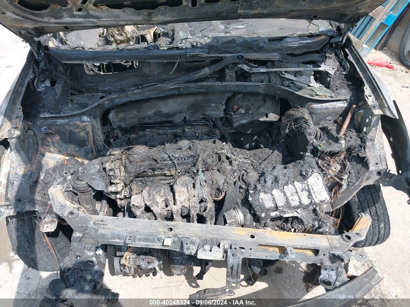 VIN 5NMZUDLB3HH010968 2017 HYUNDAI SANTA FE SPORT 2.4L