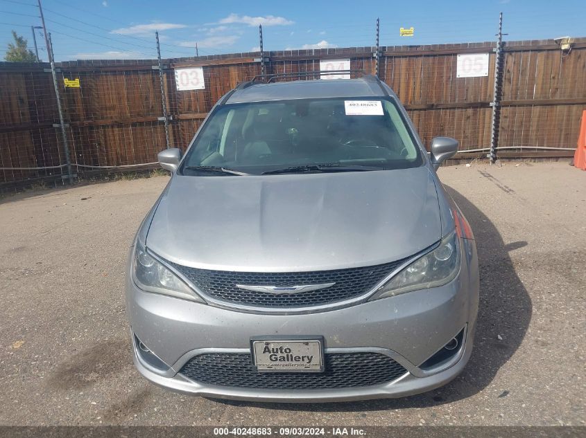 2017 Chrysler Pacifica Touring-L VIN: 2C4RC1BG2HR539400 Lot: 40248683