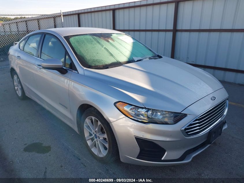 3FA6P0LU1KR263708 2019 FORD FUSION - Image 1