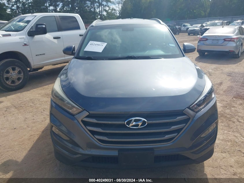 2016 HYUNDAI TUCSON SE - KM8J33A41GU243040