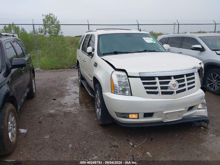 2013 Cadillac Escalade Luxury VIN: 1GYS3BEF2DR100833 Lot: 40249793