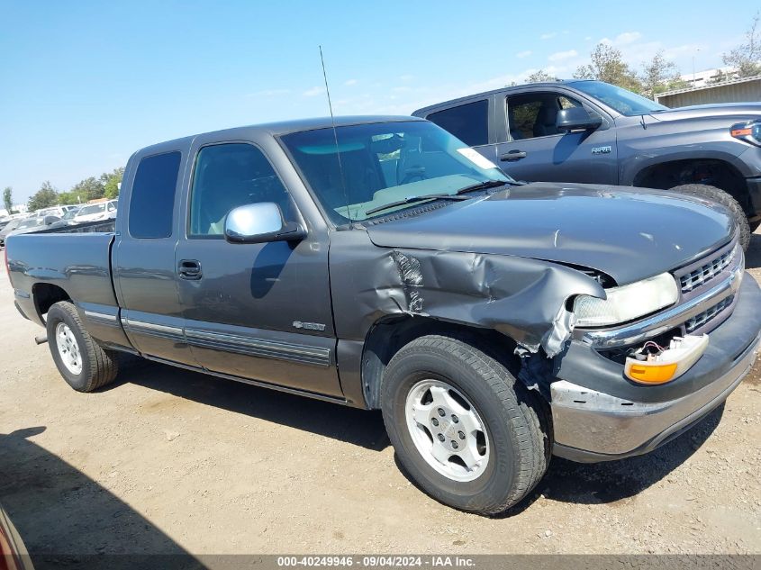 2000 Chevrolet Silverado C1500 VIN: 2GCEC19T4Y1291165 Lot: 40249946