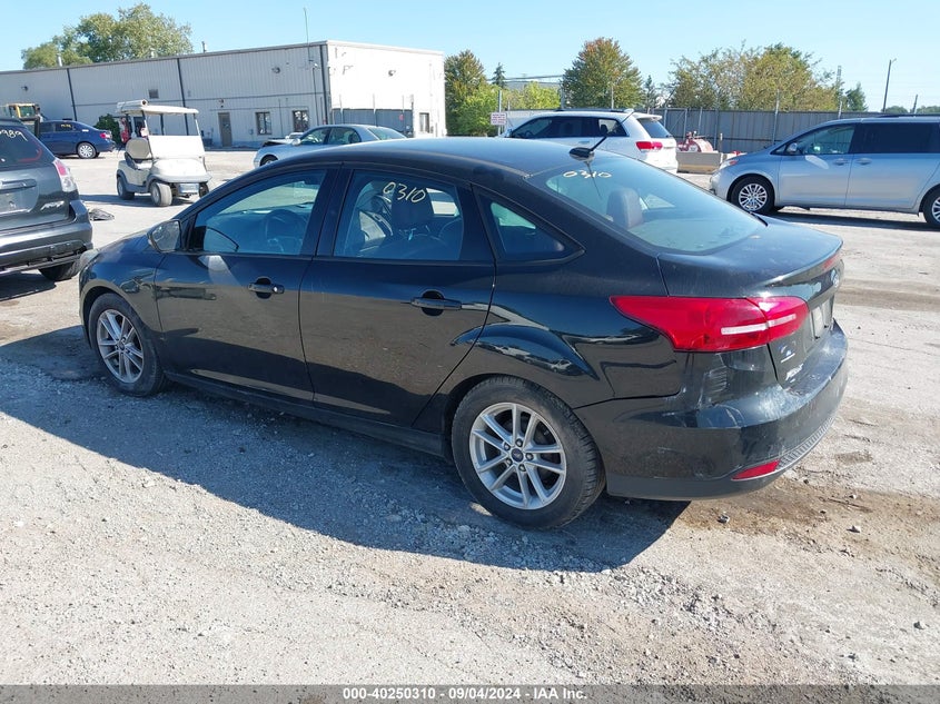 2015 FORD FOCUS SE - 1FADP3F28FL220569