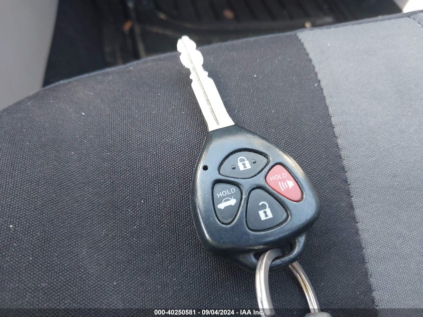 2013 TOYOTA COROLLA LE - 2T1BU4EE4DC967229