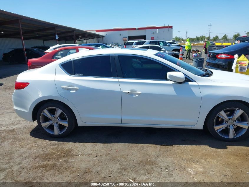 2013 Acura Ilx 2.0L VIN: 19VDE1F73DE015112 Lot: 40250758