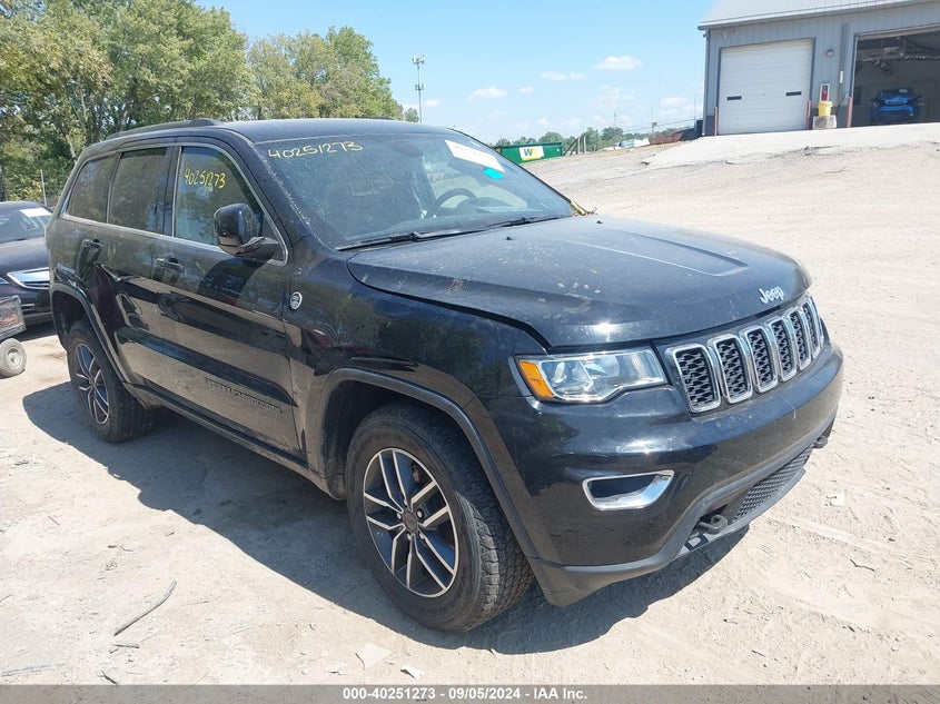 VIN 1C4RJFAGXKC761610 2019 JEEP GRAND CHEROKEE LAREDO