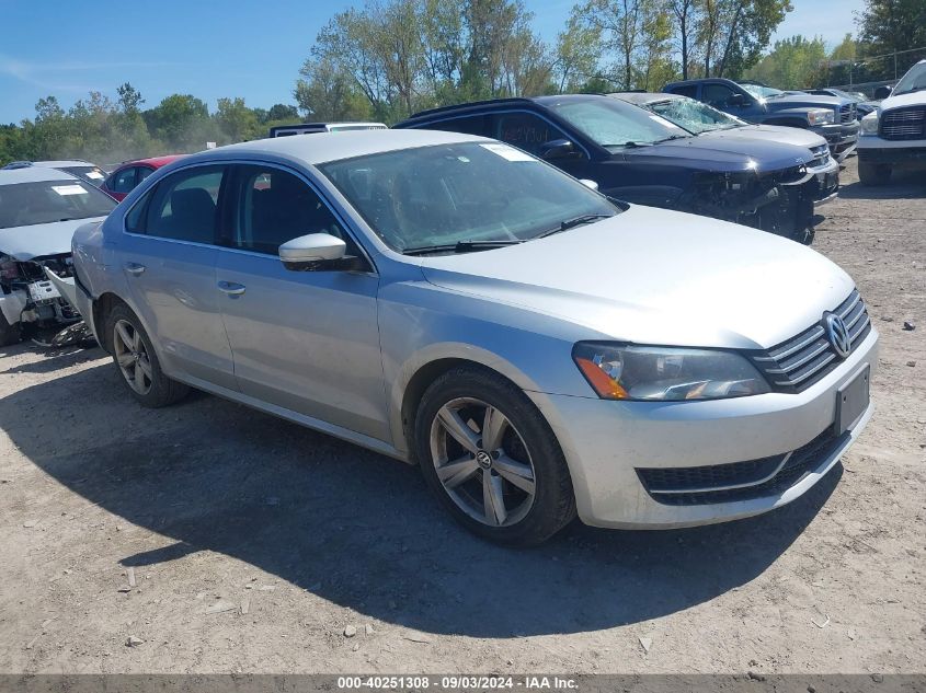 2013 Volkswagen Passat 2.5L Se VIN: 1VWBP7A33DC097573 Lot: 40251308