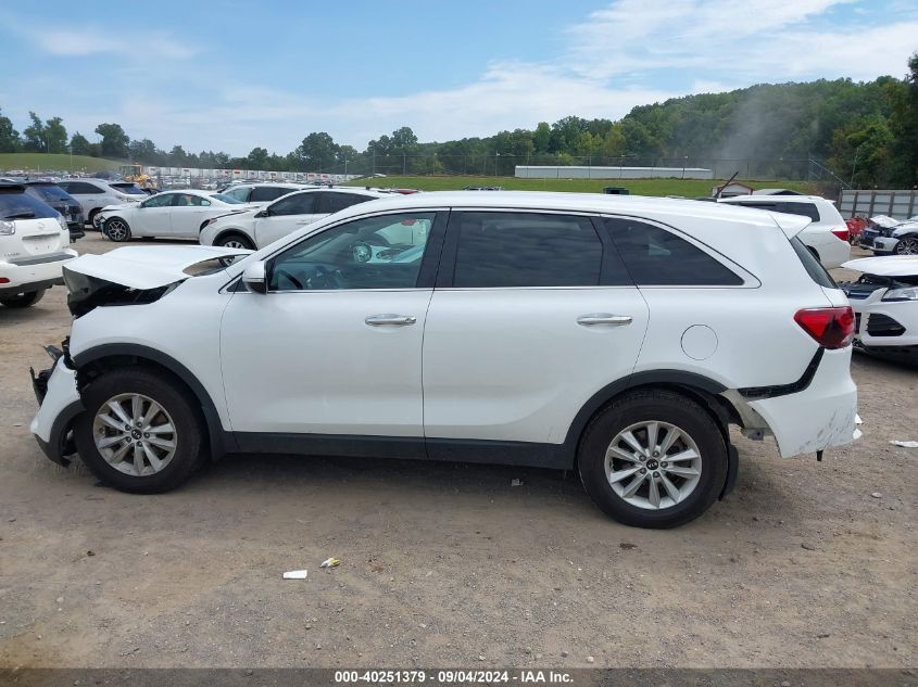 2019 Kia Sorento 2.4L L VIN: 5XYPG4A32KG599281 Lot: 40251379