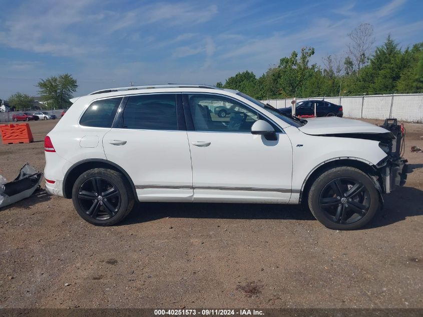 2014 Volkswagen Touareg Tdi R-Line VIN: WVGDP9BP0ED009126 Lot: 40251573