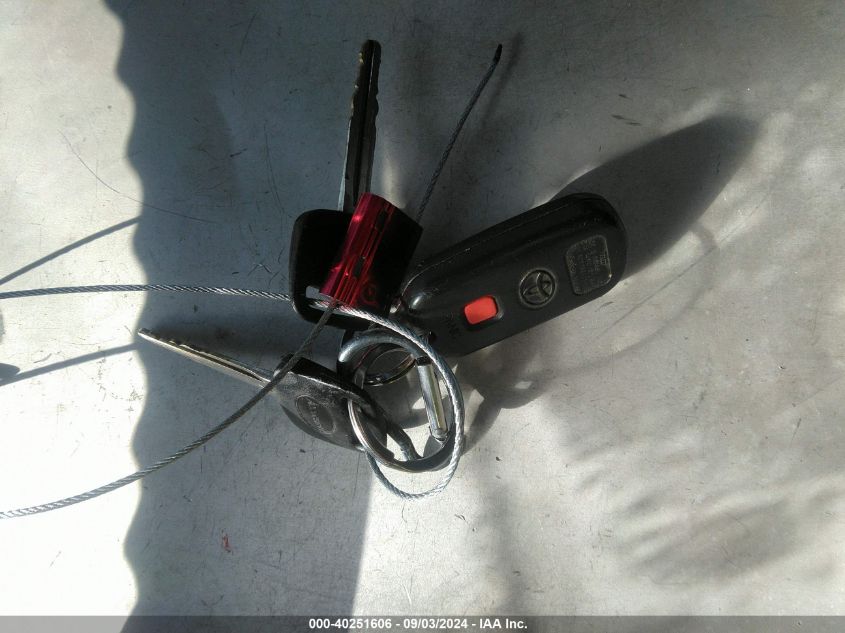 2003 Toyota Camry Le VIN: 4T1BE32K23U742810 Lot: 40251606