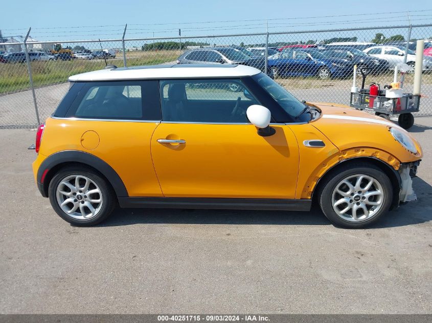 2014 Mini Hardtop Cooper VIN: WMWXM5C58ET936605 Lot: 40251715