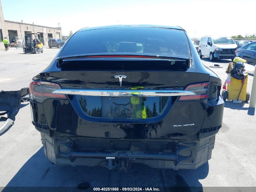 5YJXCAE24LF272238 2020 Tesla Model X Long Range Dual Motor All-Wheel Drive/Long Range Plus Dual Motor All-Wheel Drive