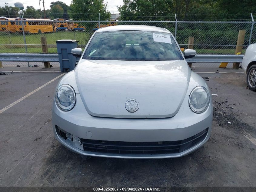 2015 Volkswagen Beetle 1.8T VIN: 3VWF17AT3FM656527 Lot: 40252087