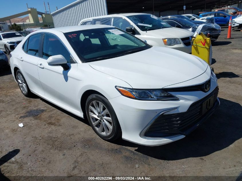 2022 Toyota Camry Le VIN: 4T1R11AK6NU654619 Lot: 40252296