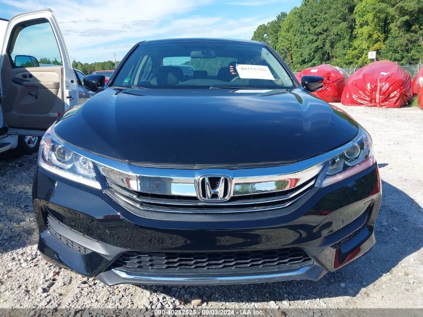 2017 Honda Accord Lx VIN: 1HGCR2F3XHA197525 Lot: 40252525