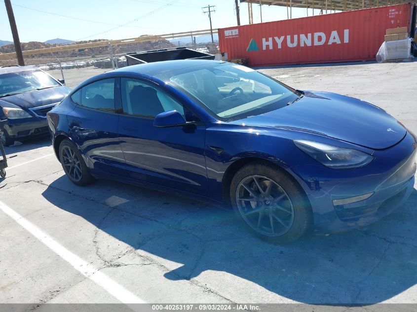 2022 Tesla Model 3 Long Range Dual Motor All-Wheel Drive VIN: 5YJ3E1EB2NF267194 Lot: 40253197