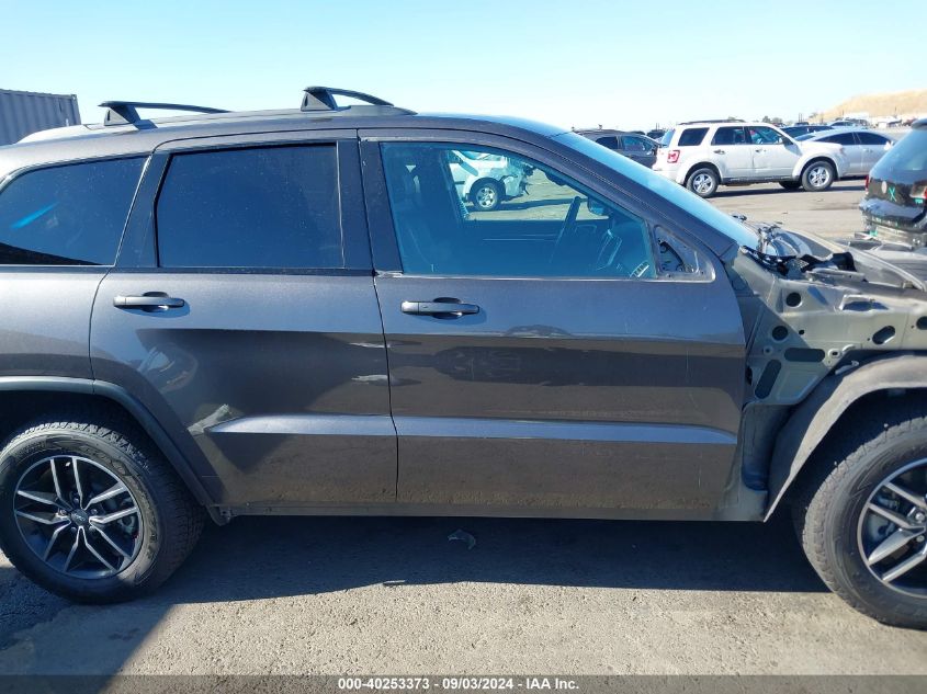 2018 Jeep Grand Cherokee Trailhawk 4X4 VIN: 1C4RJFLT1JC244592 Lot: 40253373