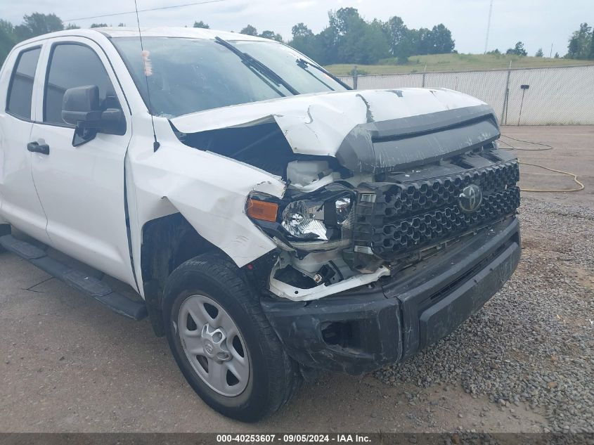 2018 Toyota Tundra Sr 5.7L V8 VIN: 5TFUW5F14JX737725 Lot: 40253607