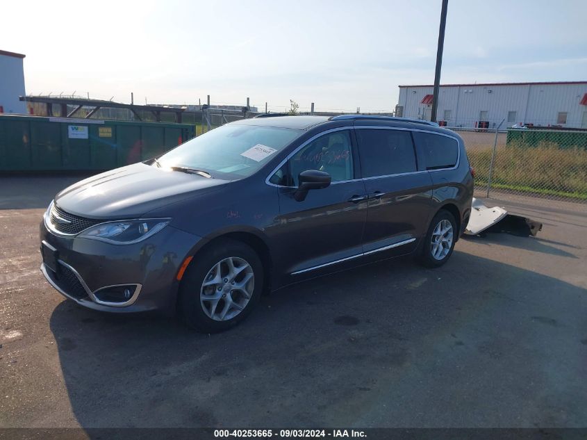 2C4RC1EG1HR507050 2017 CHRYSLER PACIFICA - Image 2