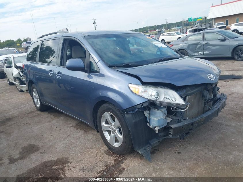 5TDKK3DC2FS607046 2015 TOYOTA SIENNA - Image 1