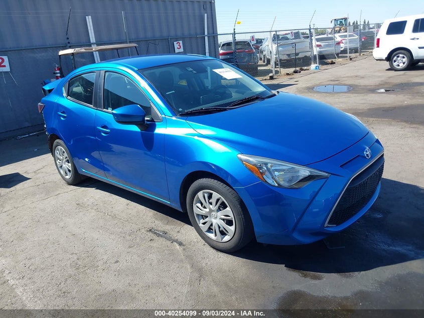 TOYOTA YARIS L 2019