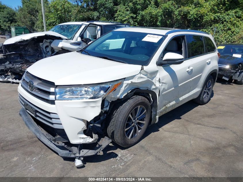 2018 Toyota Highlander Xle VIN: 5TDKZRFHXJS534945 Lot: 40254134