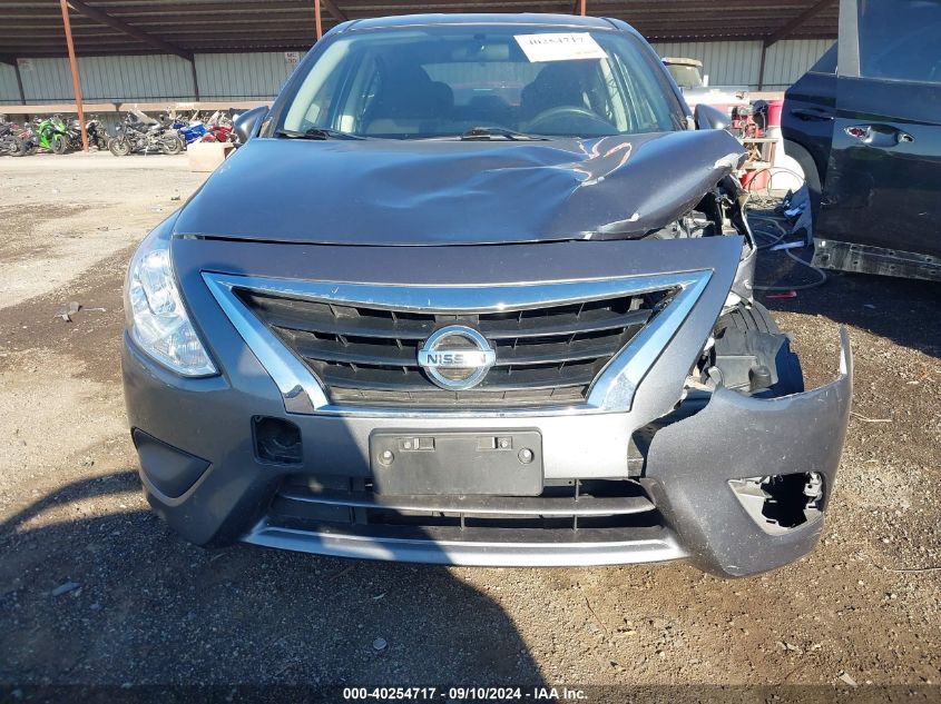 2018 Nissan Versa 1.6 S VIN: 3N1CN7AP2JL806450 Lot: 40254717