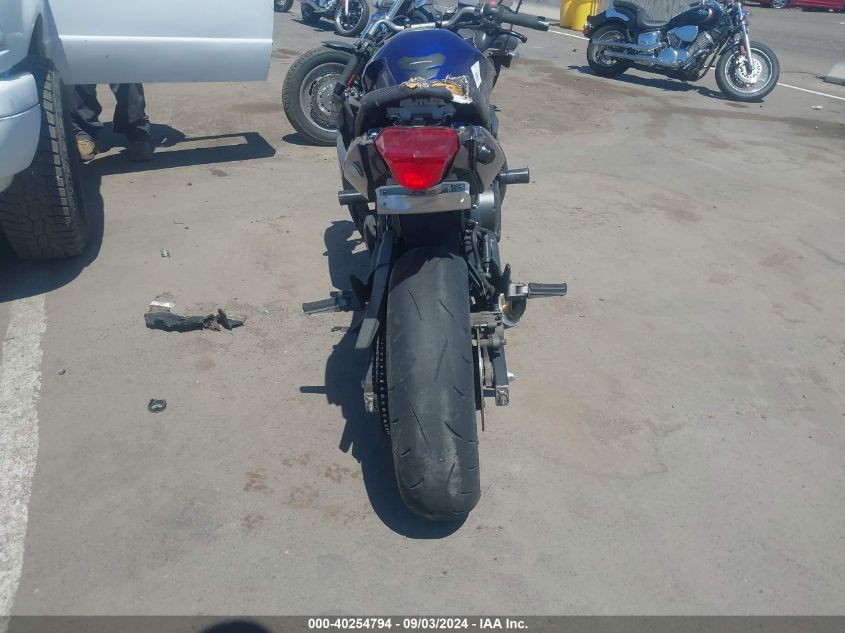 2009 Yamaha Fz6 R VIN: JYARJ18E89A000101 Lot: 40254794