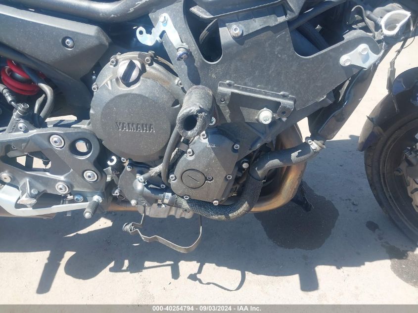 2009 Yamaha Fz6 R VIN: JYARJ18E89A000101 Lot: 40254794