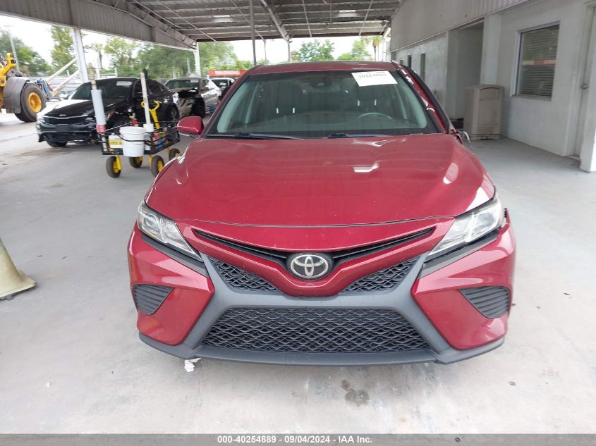 2018 Toyota Camry L/Le/Xle/Se/Xse VIN: 4T1B11HK3JU563065 Lot: 40254889