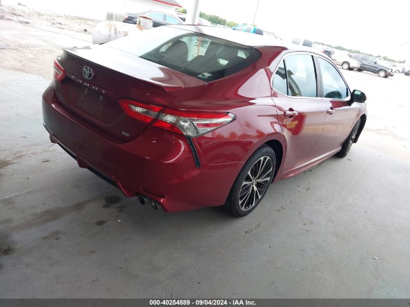 2018 Toyota Camry L/Le/Xle/Se/Xse VIN: 4T1B11HK3JU563065 Lot: 40254889