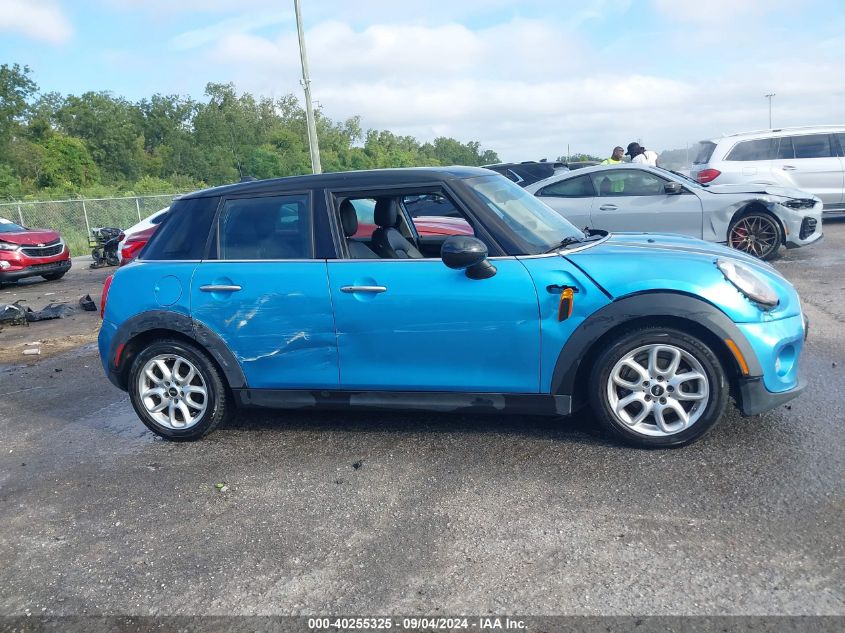 2015 Mini Hardtop Cooper VIN: WMWXS5C50FT831564 Lot: 40255325