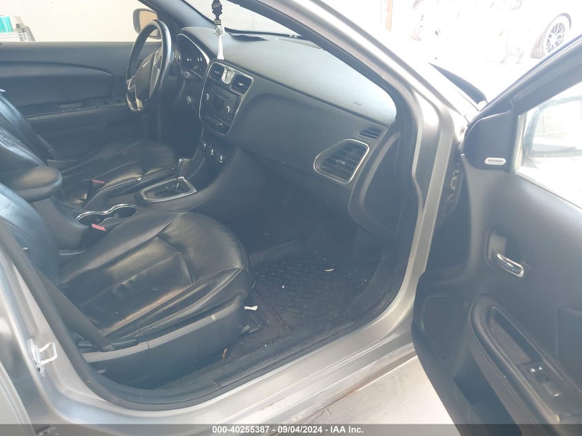 2013 CHRYSLER 200 LIMITED - 1C3CCBCG2DN674835