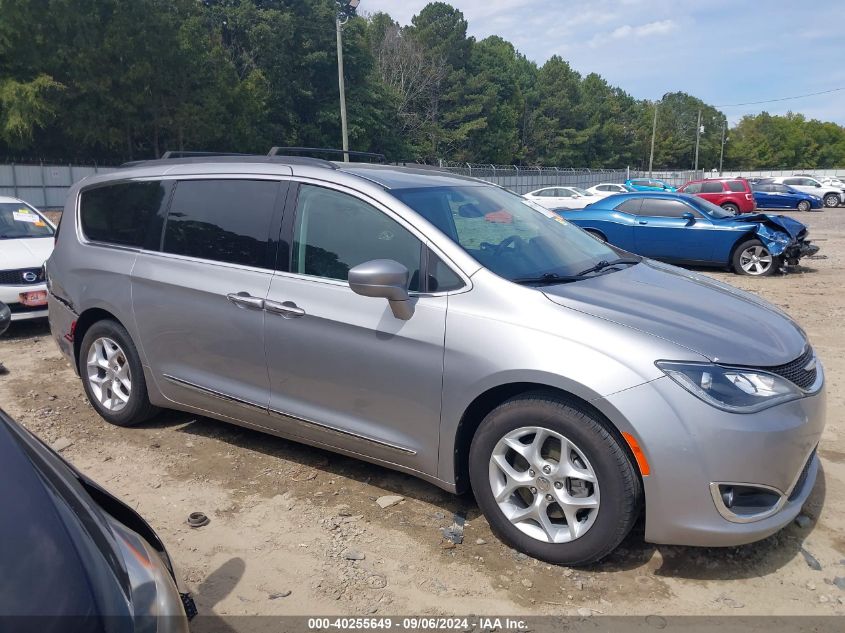 2017 Chrysler Pacifica Touring-L VIN: 2C4RC1BG9HR729971 Lot: 40255649