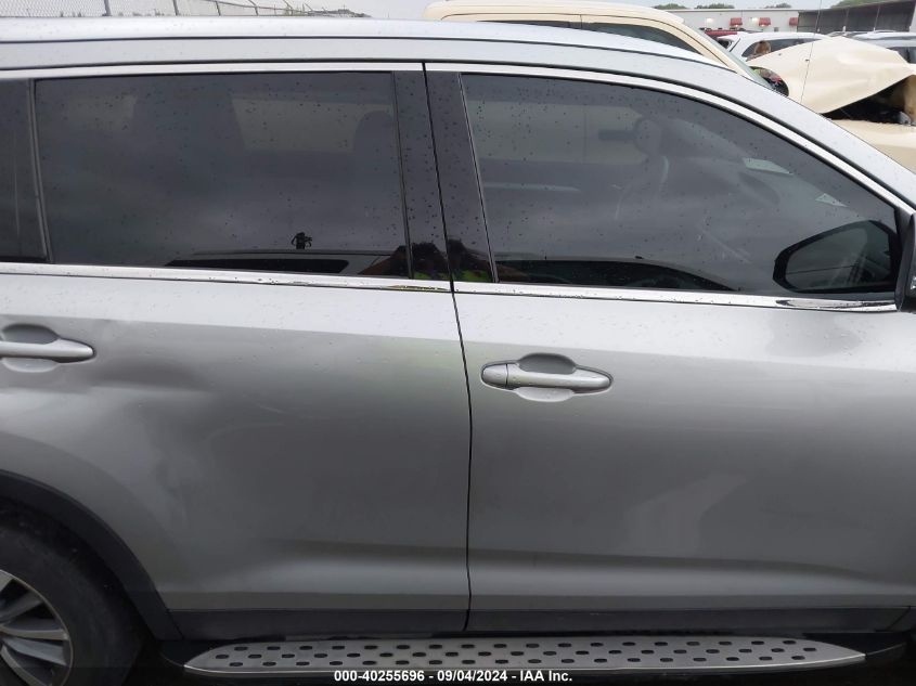 2019 Toyota Highlander Se/Xle VIN: 5TDKZRFH2KS565706 Lot: 40255696