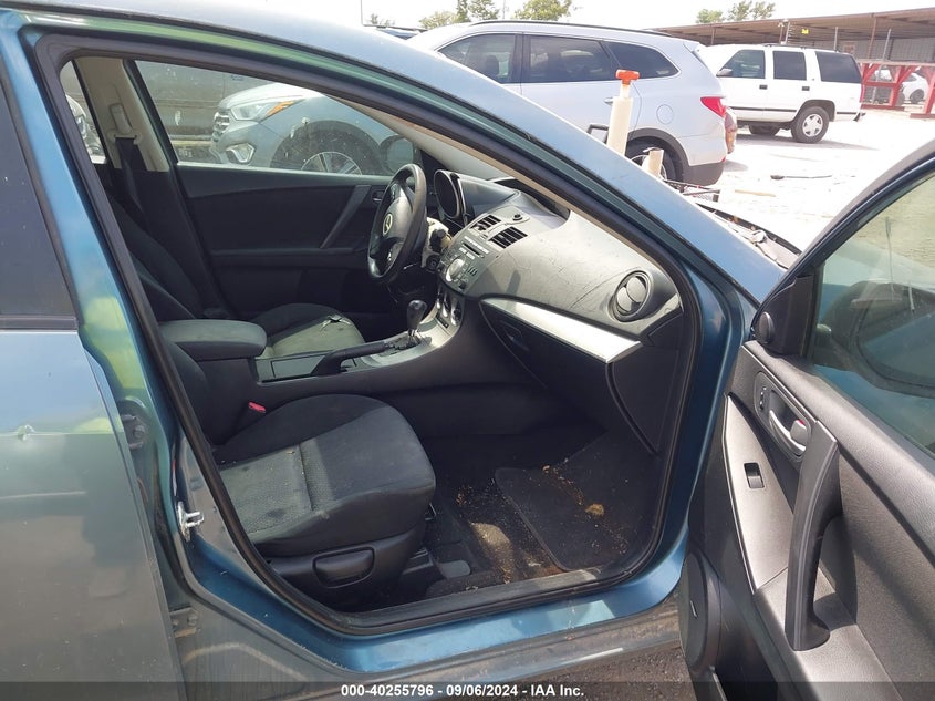 2010 MAZDA MAZDA3 VIN: JM1BL1SG7A1128733