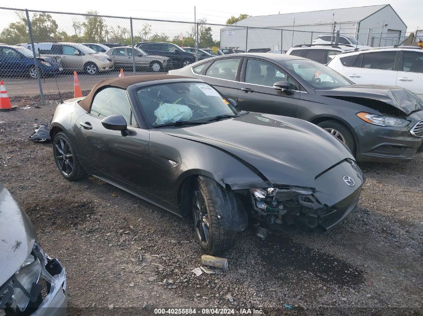 JM1NDAD76K0306789 2019 MAZDA MX-5 - Image 1