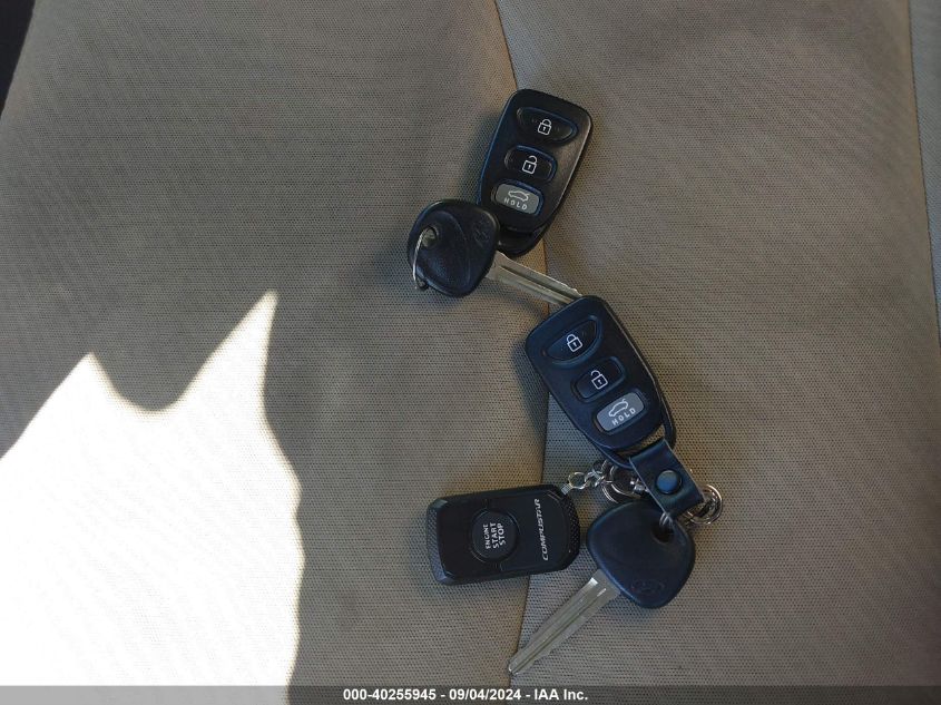 5NPDH4AE5DH226846 2013 Hyundai Elantra Gls