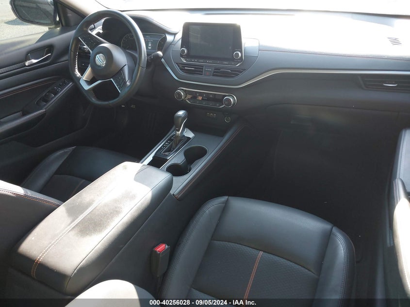 VIN 1N4BL4CV2NN333525 2022 NISSAN ALTIMA SR FWD