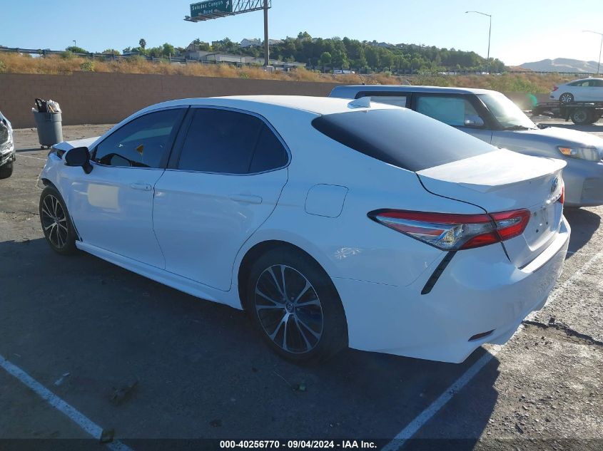 2019 Toyota Camry L/Le/Xle/Se/Xse VIN: 4T1B11HK0KU724876 Lot: 40256770