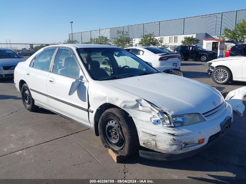 1995 Honda Accord Lx/Ex VIN: 1HGCD5636SA074733 Lot: 40256789