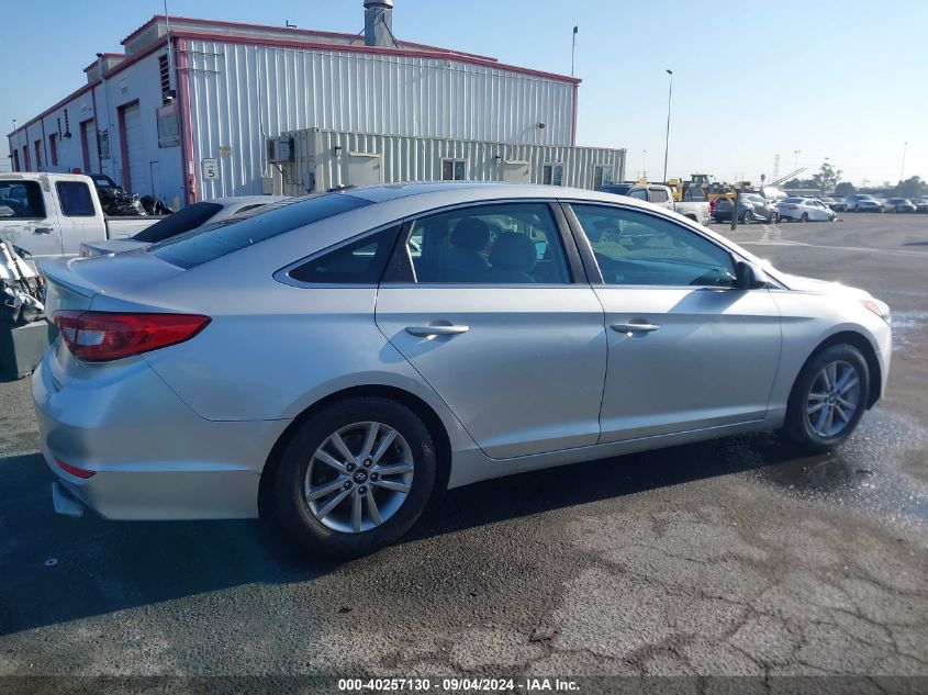 2017 Hyundai Sonata Se VIN: 5NPE24AF1HH558092 Lot: 40257130