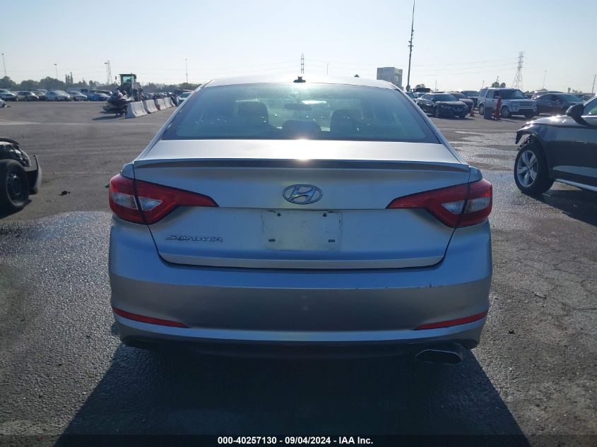 2017 Hyundai Sonata Se VIN: 5NPE24AF1HH558092 Lot: 40257130