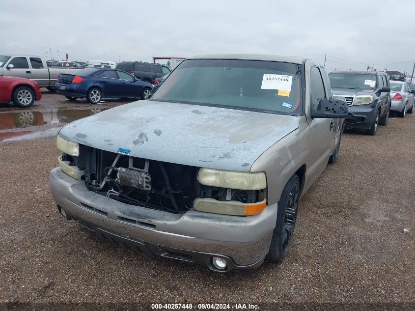 2000 Chevrolet Silverado 1500 Lt VIN: 2GCEC19T9Y1228045 Lot: 40257448